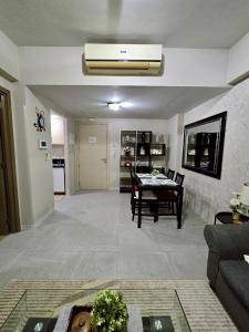 Newport 150 - staycation