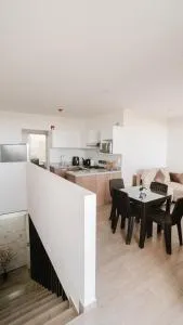 Duplex con Terraza y Piscina - Tambo Grande