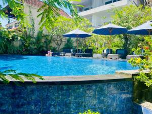 Solaluna Beach Homestay