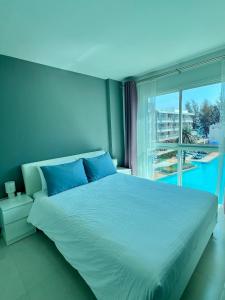 Grandblue Condominium 307 Pool-SeaView MaePhim Rayong