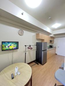 River view Unit at Brixton Place