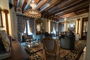 5 Sentidos - Suites de Lujo - 4hvězdičkové hotely ve městě Tudela