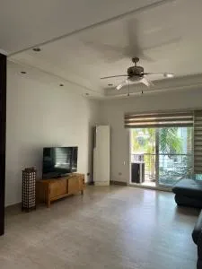 Clark Condo near CRK airport and CRK Parade Grounds - Tacon