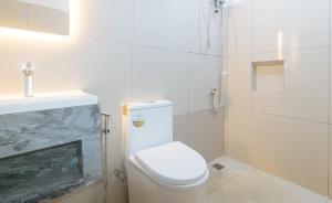 Stay Manila Hotel by RedDoorz