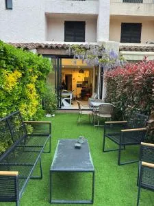 La Petite Perle - 拉福克斯