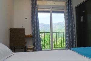 Sukra Appalaya Valley View Guest House