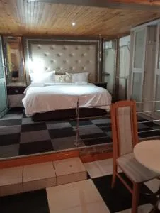 Steps On Cape Guest House - Hallack Rock