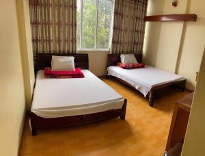 Nhà nghỉ Hoa Hồng