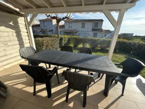 Maisons de vacances VILLA T3 bord de mer - vue mer a 500 m de la plage- piscine chauffee A CASETTA DI A SPIAGGIA : photos des chambres