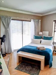 Durbanville Luxury Living Private Room - Kraaifontein