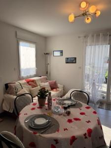 Appartements Le Secret des Collines - South facing balcony : photos des chambres