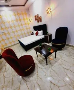 Weekend Party Gateway - Chaukhandi