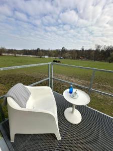 Glamping - stylová maringotka v srdci Ladova kraje, poblíž hlavního města Prahy