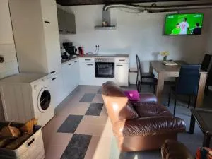 Mirna zelena dolina - Zgornji Jakobski Dol