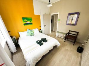 Quaint Seaside Cottage