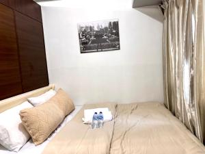 City chic in the heart of Makati #4609