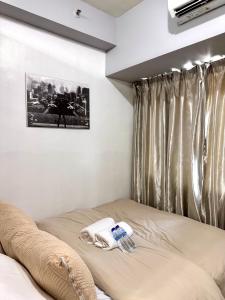 City chic in the heart of Makati #4609