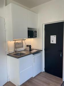 Studio moderne à 15mn de la Défense