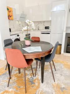 Bright & Modern Family apartment Carihuela
