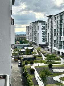 Vivacity Kuching Jazz Suite 3R2B 7pax