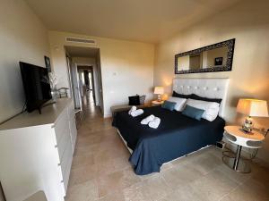 Superior apartment for golf, sea and nature lovers