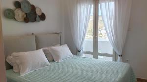 Despina onar loutra kythnos