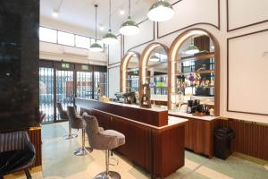 Vintana Siam Bangkok Hotel