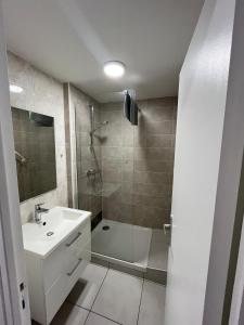 Appartements Magnifique appartement renove le Victoria : photos des chambres