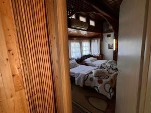 Rooms Merlika -Inside the Castle-