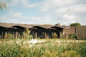 陆地与海洋酒店 - 埃勒米特