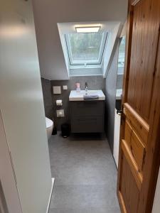 Ferienwohnung an der romantischen Straße direkt A3 und A81