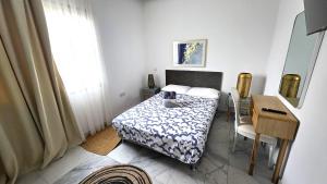 Luxurious 2BR Apartment in City Center with Internet