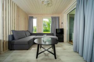Tiny house aan het water op de appelhof