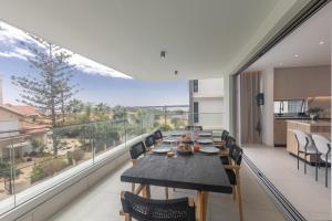 Mackenzy Dream Residence 202