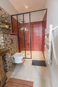 B&B / Chambres d'hotes La Maison d-Augustin : photos des chambres