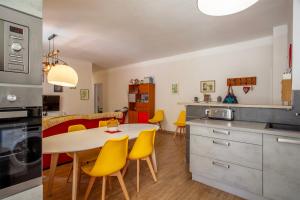 Appartements Grand-appartement-centre-Bastia : photos des chambres