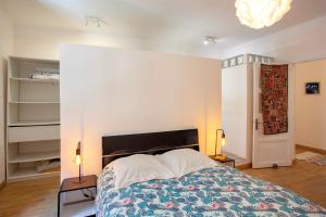 Appartements Grand-appartement-centre-Bastia : photos des chambres