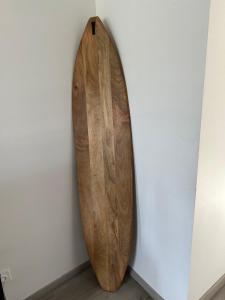 Captain YOO - Pieds dans l’eau - Face au port