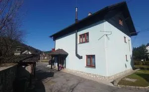 Spacious apartment Kata, with balconies and large garden - Plešce