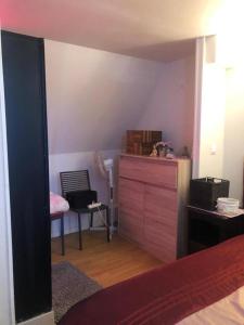 Lhôte de la chaussée de lille