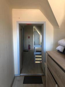 Lhôte de la chaussée de lille