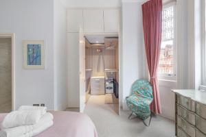 Casa Italia near Sloane Square, Harrods and Kings Road - Washing Machine & Wifi