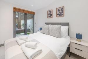 Casa Italia near South Kensington, Hyde Park and Gloucester Road Station - Outside Space Private