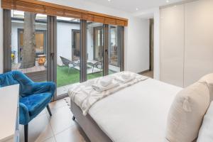 Casa Italia near South Kensington, Hyde Park and Gloucester Road Station - Outside Space Private