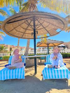 منتجع شاطئ الدولفين للإيواء السياحي