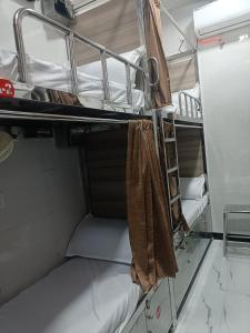 Divine Homes AC Dormitory