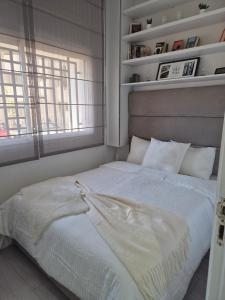 Studio close to Descartes high school