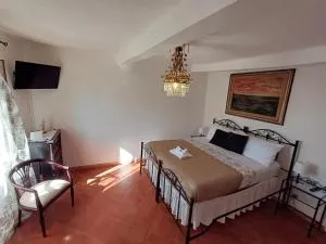 Vicolo Santa Maria- Appartamento nel centro storico. - Camerata Vecchia