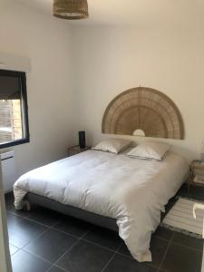 Maisons de vacances Agreable maison a Ares plein centre mais au calme et a cinq minutes a pied de la plage : photos des chambres