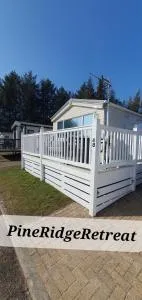 Pine Ridge Retreat With FREE GOLF and Air Conditioning - Edlingham